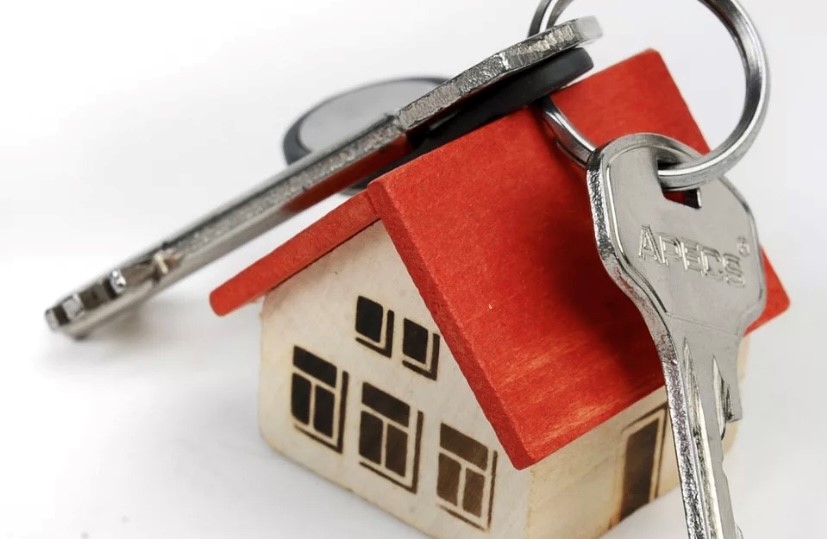 Предоставление жилья  детям – сиротам,  проживающим на территории Кировской области.