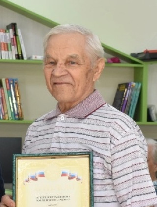 Жданов Иван Иванович Жданов Иван Иванович.